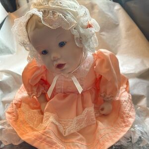 Yolanda Bello Picture Perfect Babies. Edwin Knowles co. 1986. Porcelain doll